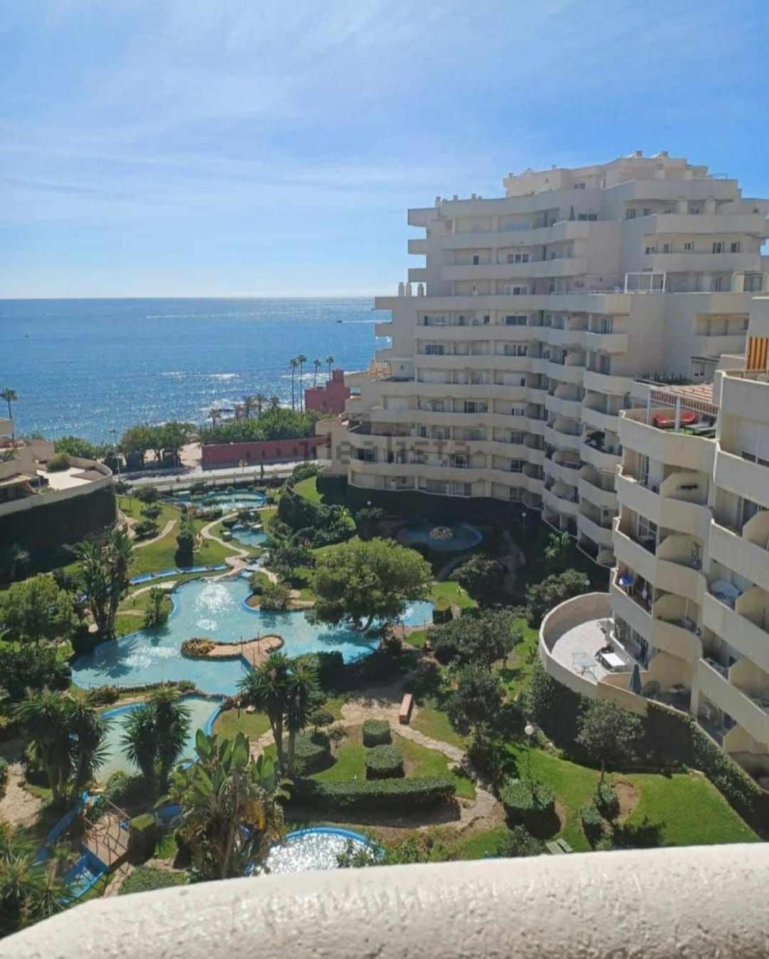 Stefys Beach Apartment Бенальмадена Екстер'єр фото